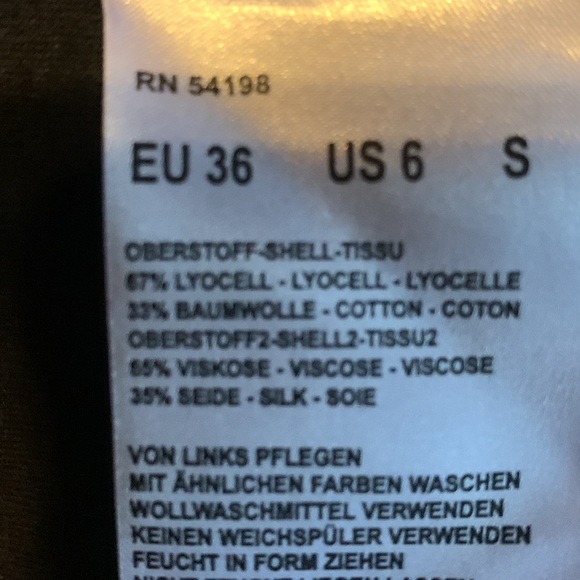 Bogner, NWOT, S, size 6 blouse - Picture 8 of 8